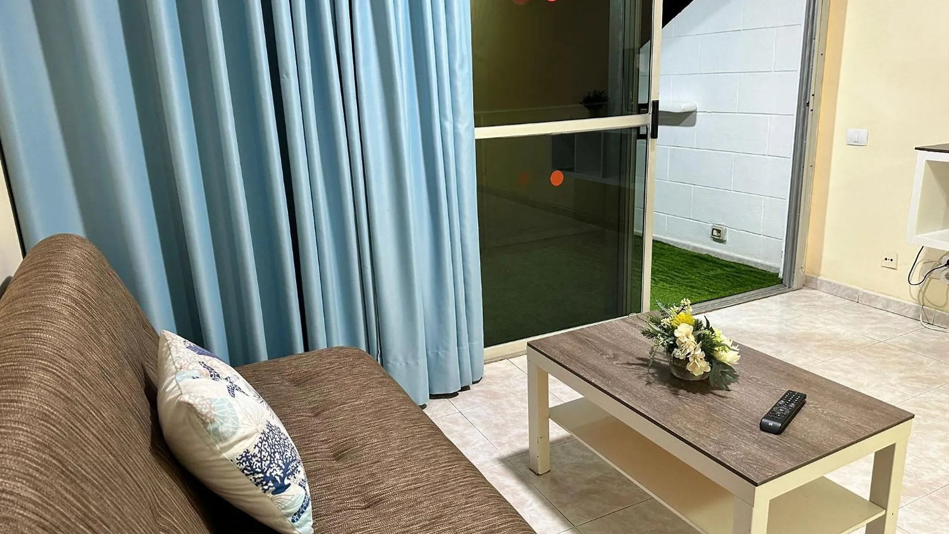 Apartamento Anau San Bartolomé 0*,